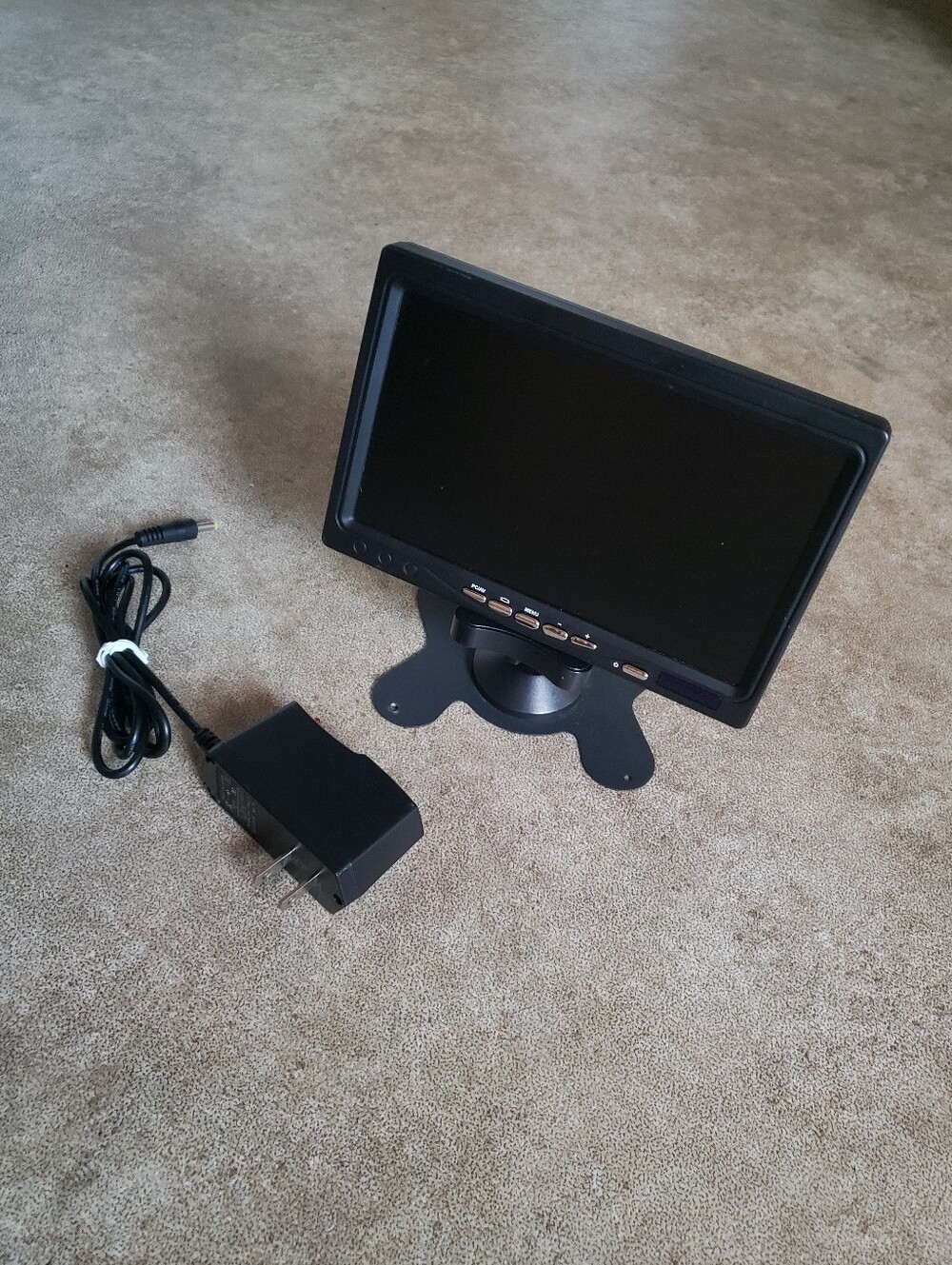 7-inch TFT LCD color monitor